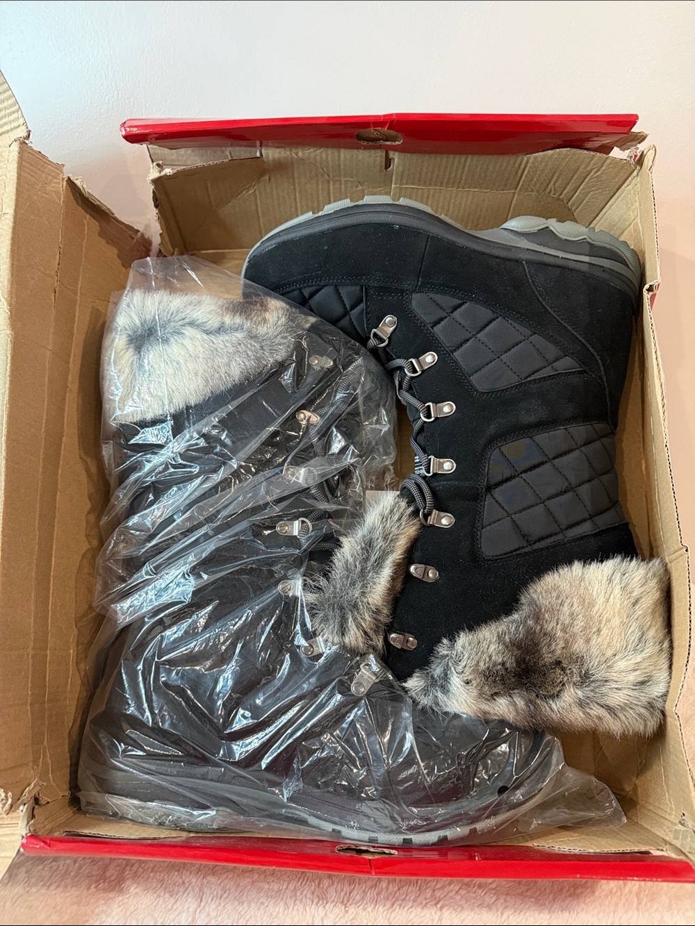 Women’s Propét Black Faux-Fur Winter Boots - Stylish Cold-Weather Comfort 102